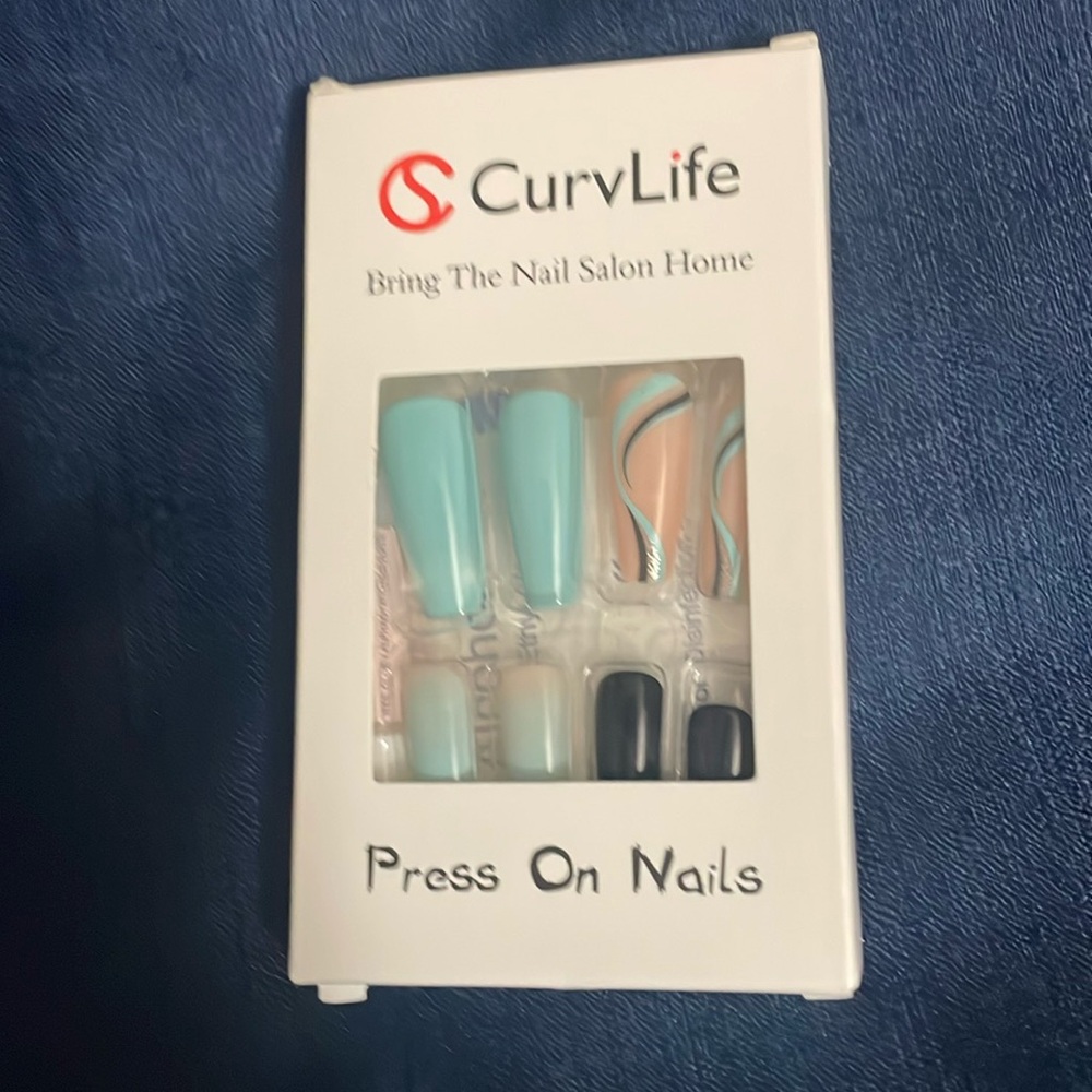 Curvlife nails